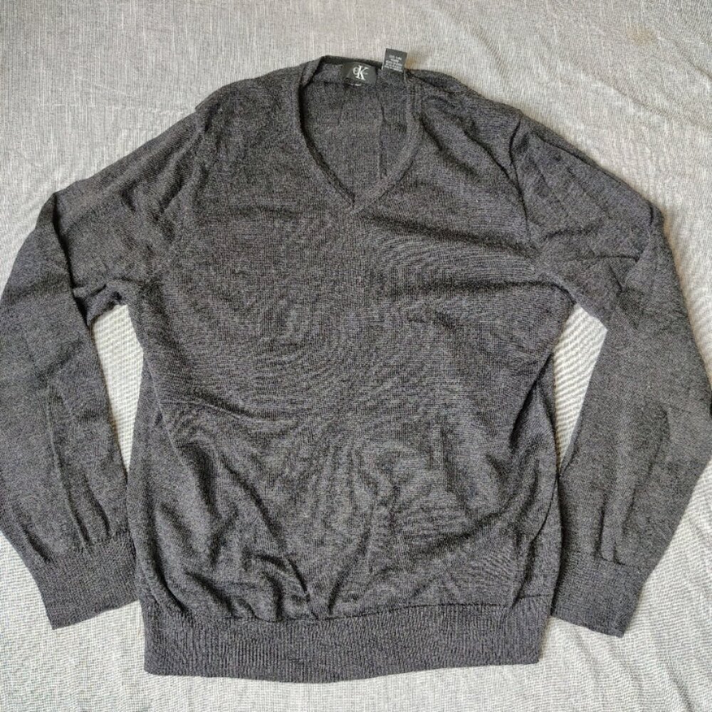 Calvin Klein Sweater Mens Size XL Black Extra Fine Merino Wool‎ V Neck